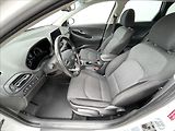 Hyundai i30 1,5 T-GDI Combi Smart PDC - náhled 3