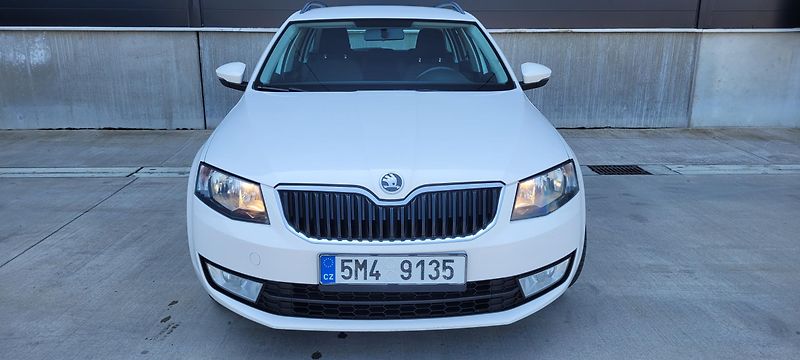 Škoda Octavia 1,6 TDI 77KW  - fotka 2 z 19