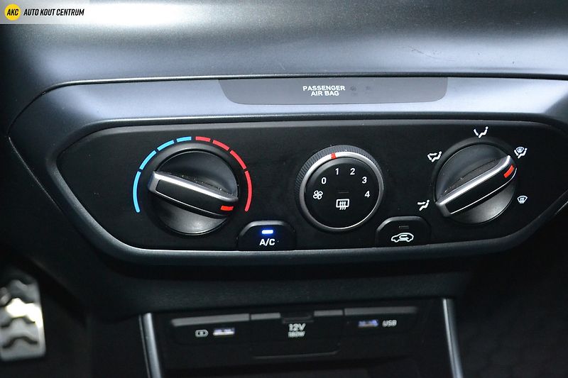Hyundai Bayon 23 1,2I MT PLAY TT - fotka 24 z 52