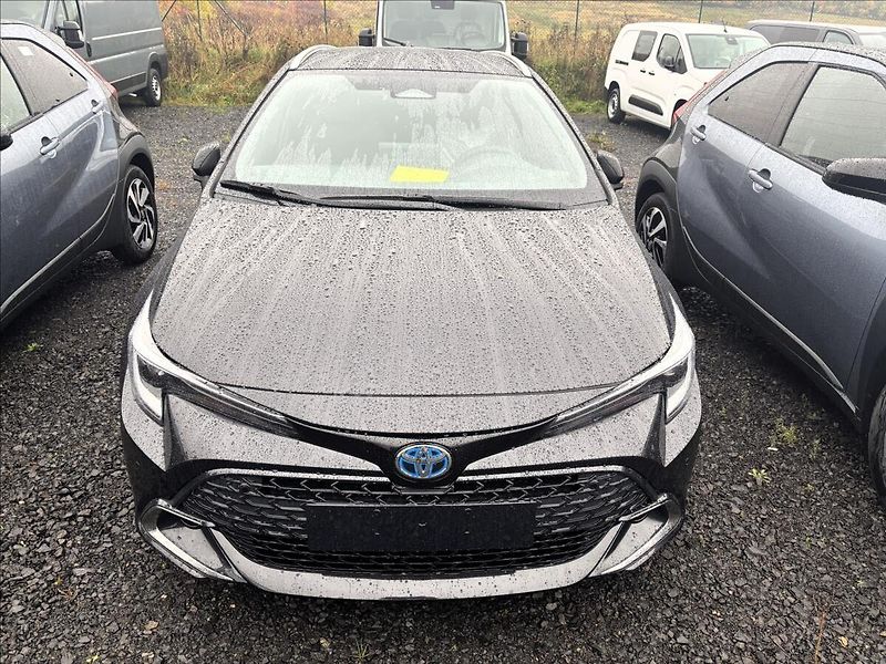 Toyota Corolla 1,8   TS Style HEV - fotka 2 z 8
