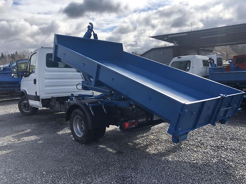 Iveco Daily (2014) 70C17 novy nosič do 3.5t B - fotka 5 z 14