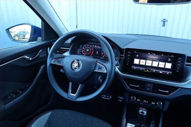 Škoda Kamiq (2019) 1.0 TSI, Automat, Navi - fotka 7 z 27