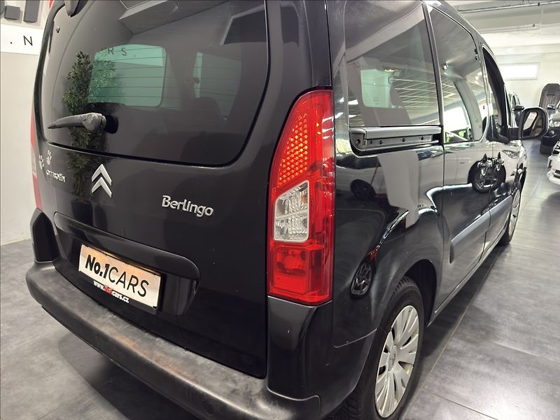 Citroën Berlingo 1,6   i MULTISPACE WEBASTO - fotka 23 z 29
