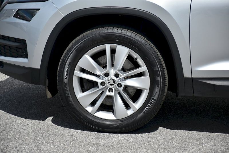 Škoda Kodiaq (2019) Style Plus 2.0 TDI 140 kW 4x4 - fotka 35 z 35