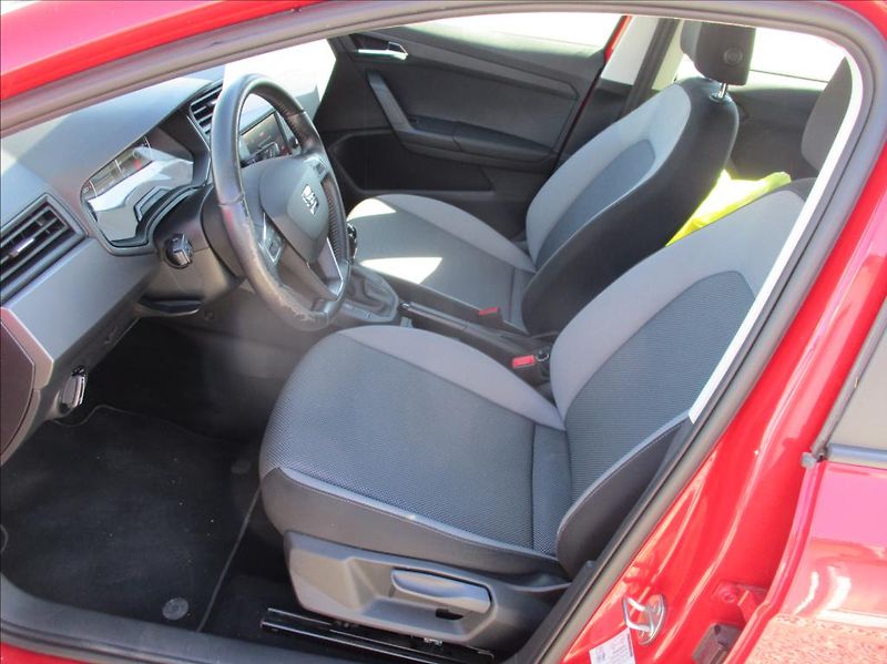 Seat Ibiza 1,0 TGi, klima serv.kniha ,CZ - fotka 14 z 35