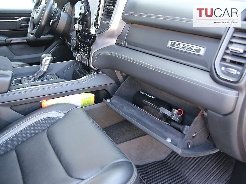 Dodge RAM (2021) TRX 6.2 V8  - fotka 27 z 39