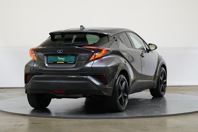 Toyota C-HR - fotka 2 z 29