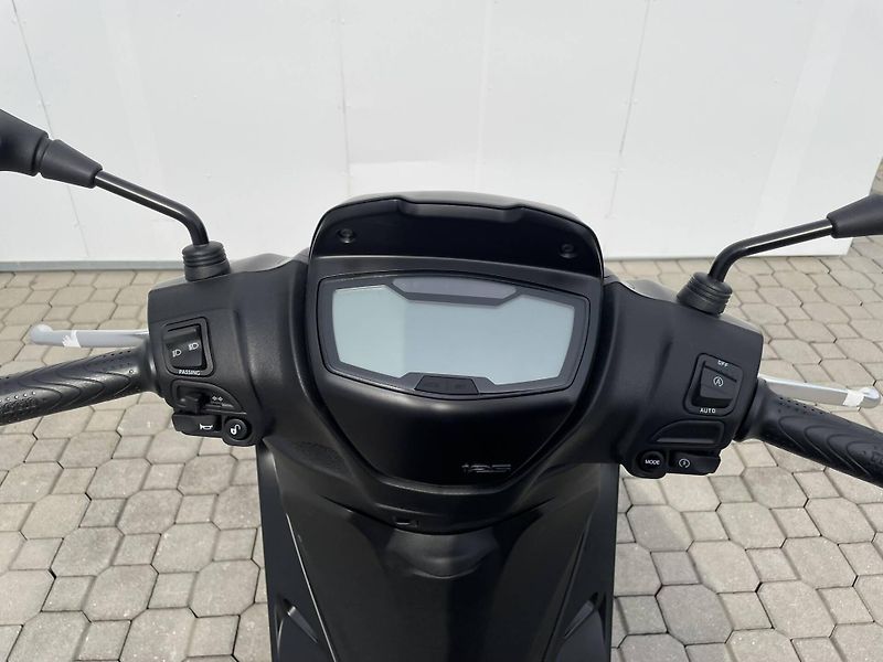 Piaggio (2026) Medley 125 S ABS EU5+ - fotka 7 z 9