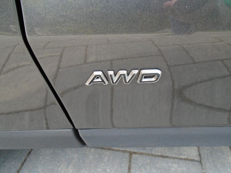 Ford Galaxy 2,0EcoBlue 140kW AWD Vignale  - fotka 42 z 50