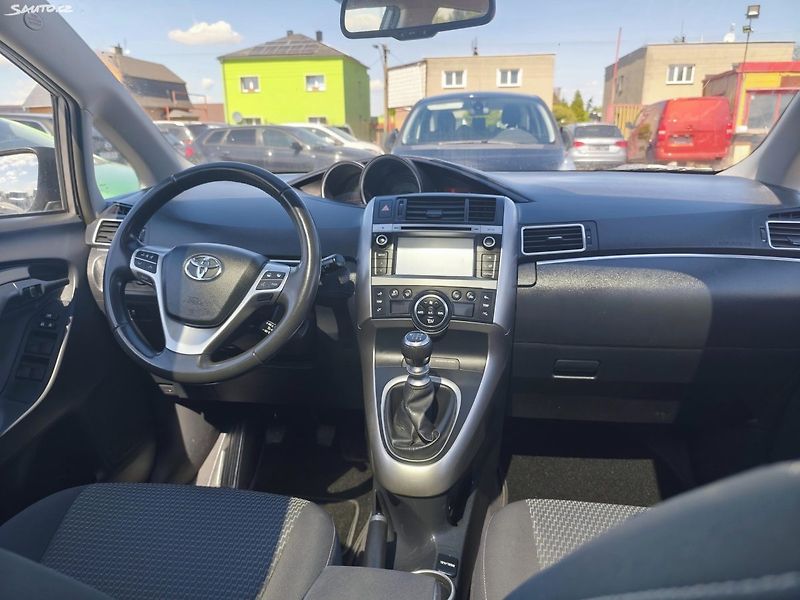 Toyota Verso (2014) - fotka 21 z 83