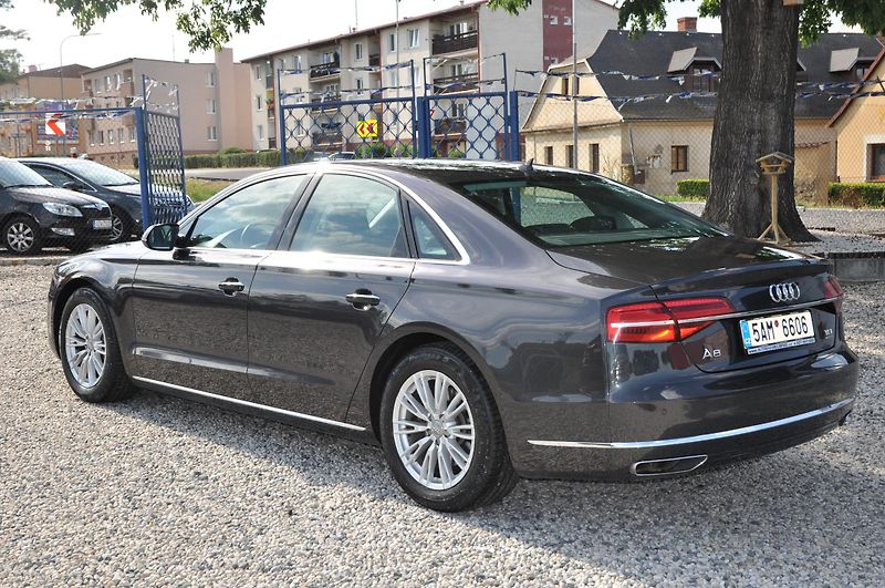 Audi A8 3.0TDi 193kW 4x4 - fotka 4 z 22