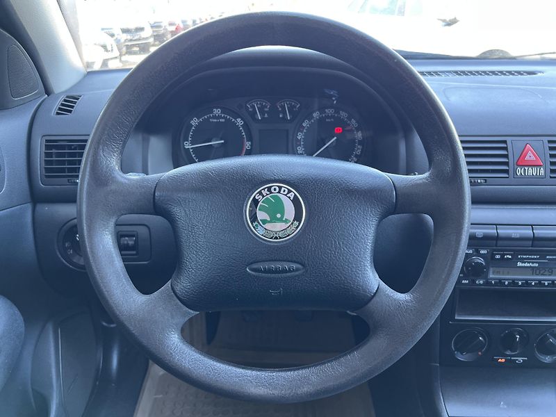 Škoda Octavia 1.9TDi 81kw ALU KLIMA - fotka 15 z 34