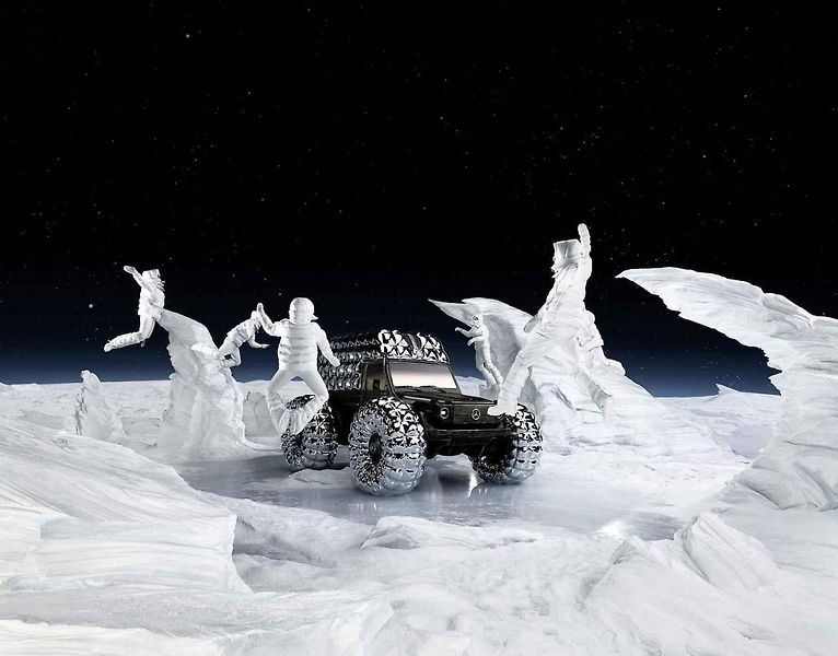 Project Mondo G spojuje ikonický Mercedes-Benz třídy G a charakteristické designové prvky módní značky s luxusním oblečením Moncler.