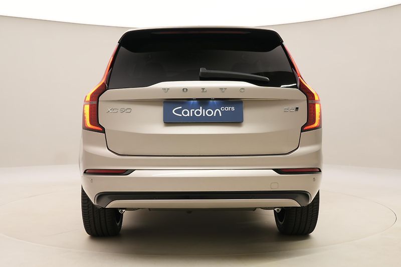 Volvo XC90 (2026) B5 AWD AUT DARK PLUS 7míst - fotka 11 z 67