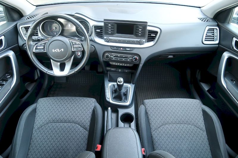 Kia Ceed (2022) Sportswagon 1,0 T-GDI/88 kW - fotka 5 z 30