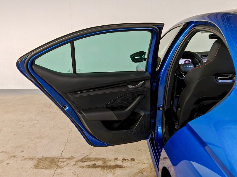 Škoda Octavia (2025) 2.0 TSI 195 kW DSG RS - fotka 24 z 31