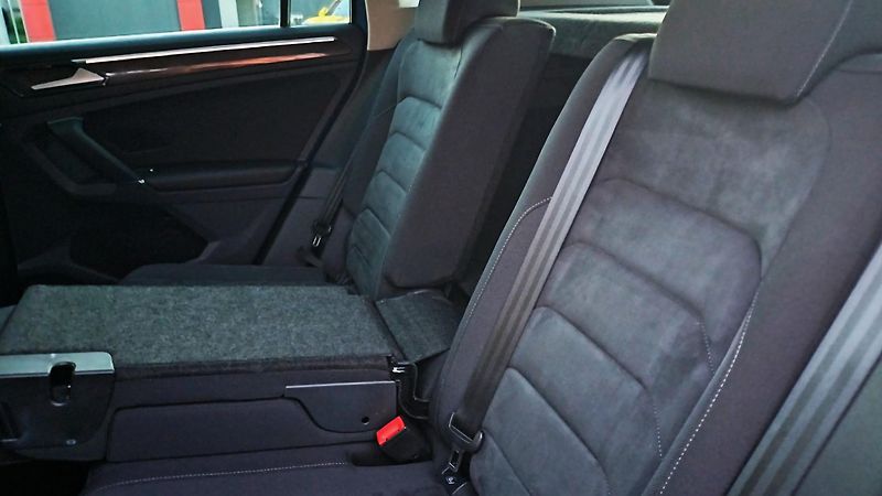 Volkswagen Tiguan TDI 110kW 4x4 HIGHLINE - fotka 22 z 50
