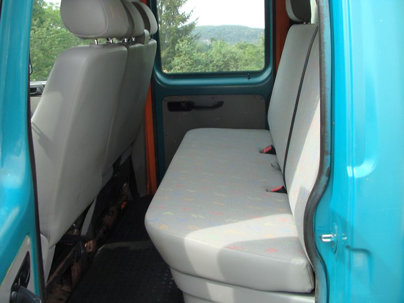 Volkswagen Transporter 1.9 TDi, 6 míst, valník - fotka 14 z 18