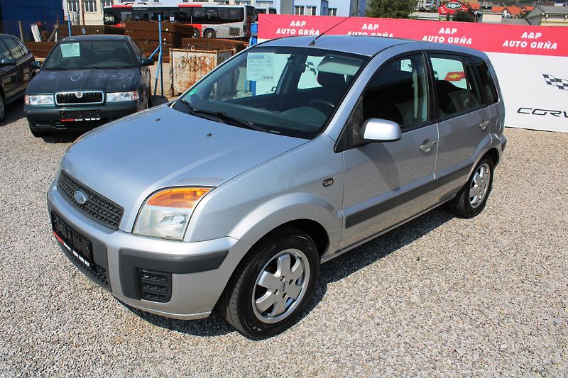 Ford Fusion (2008) REZERVACE - fotka 3 z 15