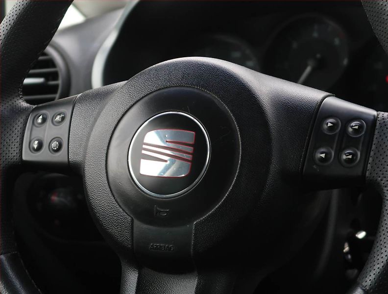 Seat Leon (2007) Reference 1.9 TDI, po STK - fotka 17 z 17