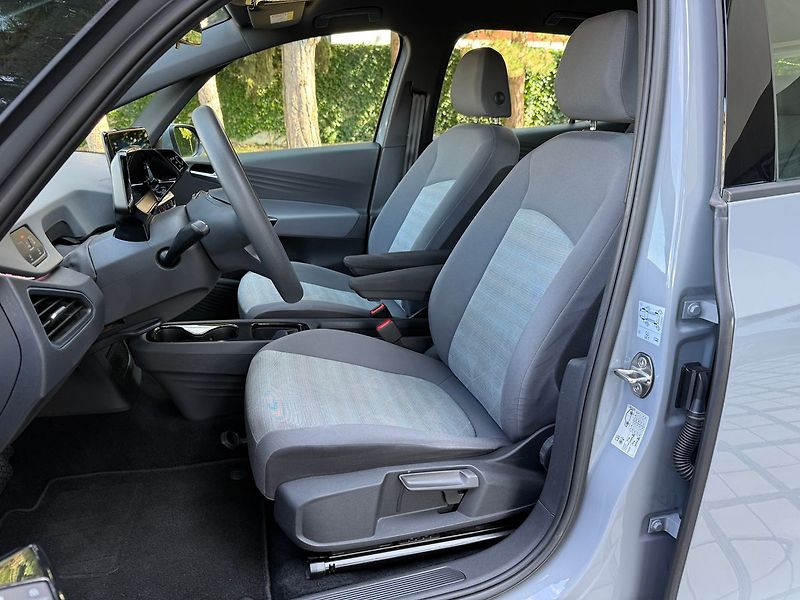 Volkswagen ID.3 PRO 62 kWh ACC - fotka 12 z 36