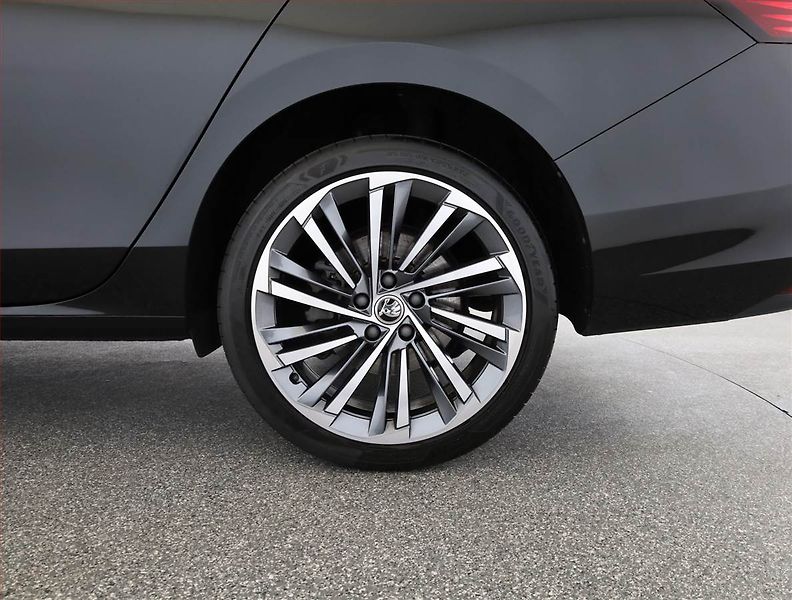 Škoda Superb (2024) 2.0 TDI - fotka 21 z 21