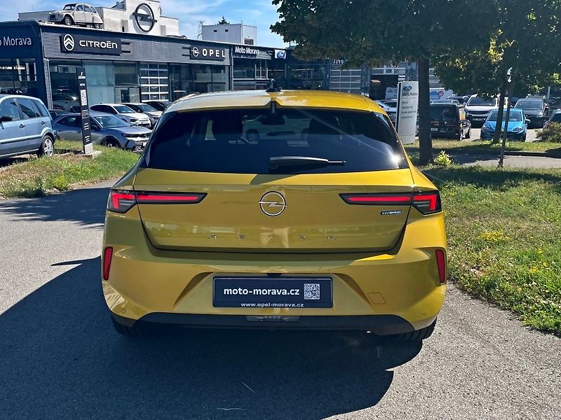 Opel Astra (2026) MHEV HB 1.2T 145K Edition AT6 - fotka 4 z 23