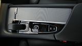 Volvo XC90 B5 AWD Plus Bright 7 míst - náhled 17