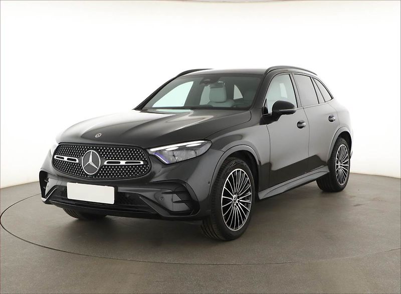 Mercedes-Benz GLC (2025) 220 d 4MATIC - fotka 2 z 21