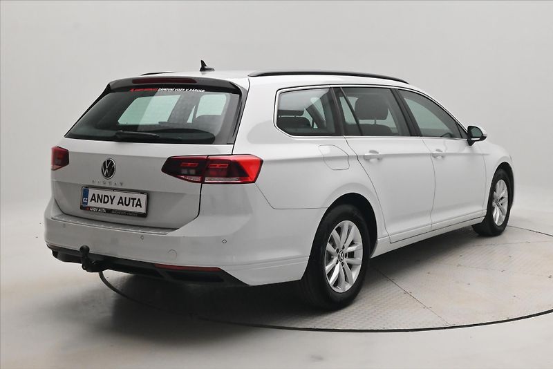 Volkswagen Passat 2,0 TDI 110 kW DSG Business Zá - fotka 5 z 33