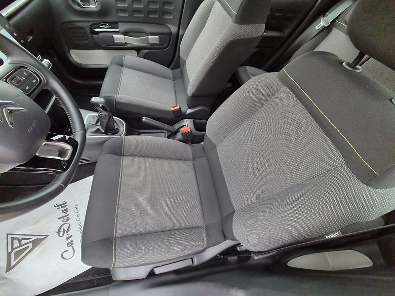 Citroën C3 1,2 PureTech S&S Shine - fotka 7 z 11