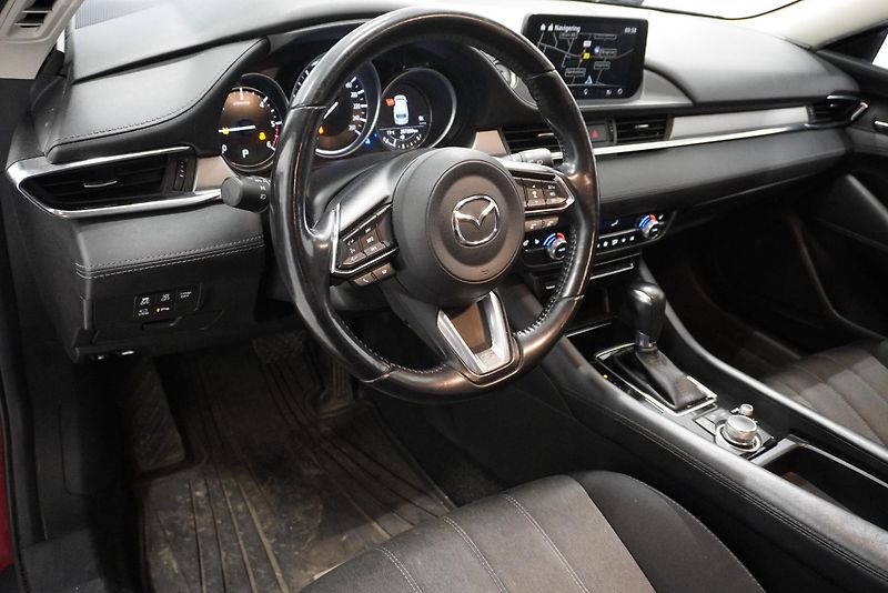 Mazda 6 2.2 SKYACTIV-D PREMIUM AUT. - fotka 12 z 31