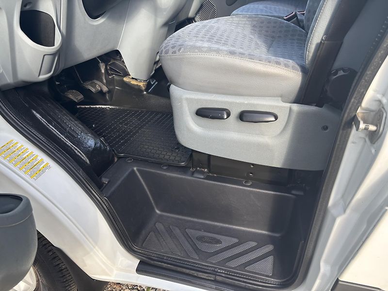 Ford Transit 350 L3H2 TREND 6 MÍST - fotka 9 z 41