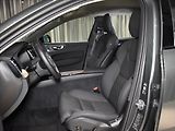 Volvo XC60 2,0 B5 AWD Plus BLIS,Bezklíč - náhled 8