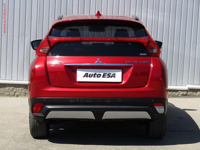Mitsubishi Eclipse Cross (2018) 1.5T-MIVEC 4x4, ČR, servis - fotka 5 z 19