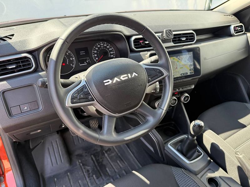 Dacia Duster (2023) 1.0 TCe 67 kW Prestige - fotka 8 z 25