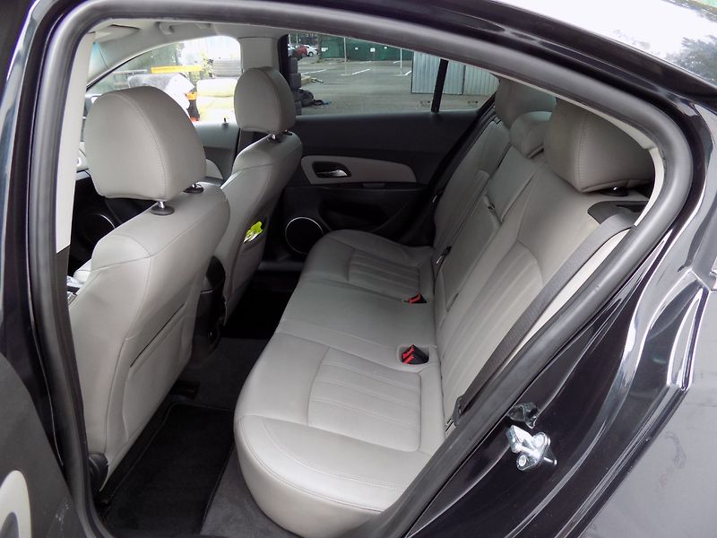 Chevrolet Cruze (2011) 2.0 VCDi/Klima/Kůže/NAVI/ - fotka 9 z 32