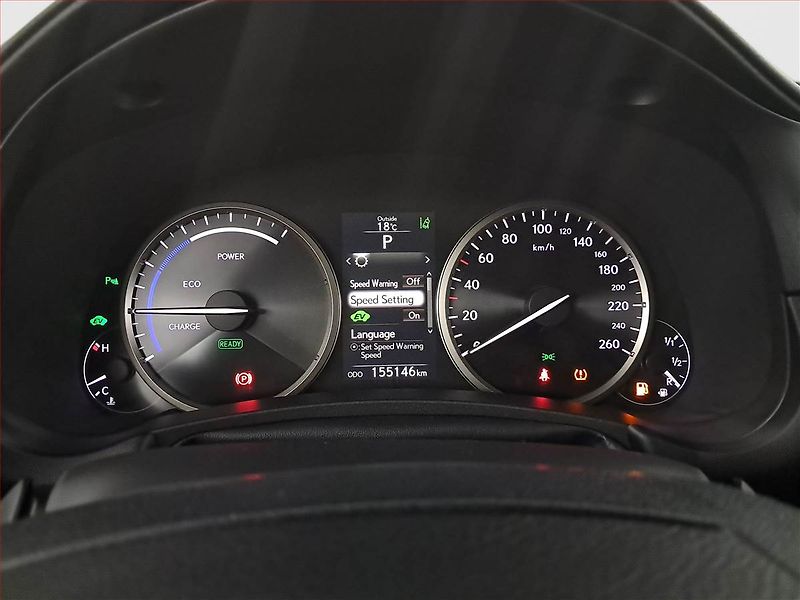 Lexus NX 300h (2016) 300h - fotka 11 z 17