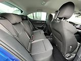 Škoda Octavia 2.0TDi 85kW Selection - náhled 9