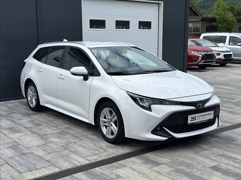Toyota Corolla 1,2 Turbo 115PS  TS Comfort - fotka 5 z 53