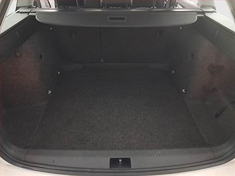Škoda Octavia (2013) 1.2 TSI, Tempomat - fotka 13 z 17