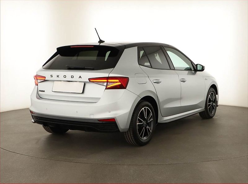 Škoda Fabia (2025) 1.0 TSI, Monte Carlo, FullLed - fotka 5 z 15