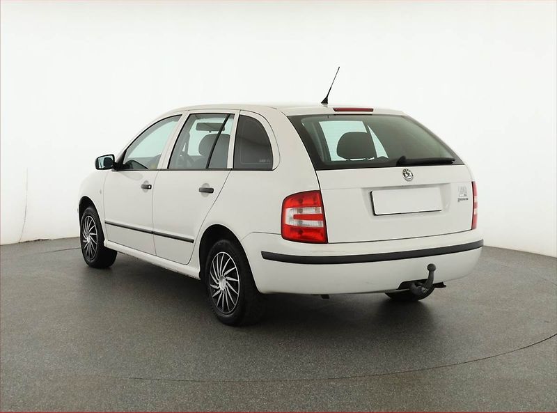 Škoda Fabia (2005) 1.4 16V, po STK, Tažné - fotka 4 z 14