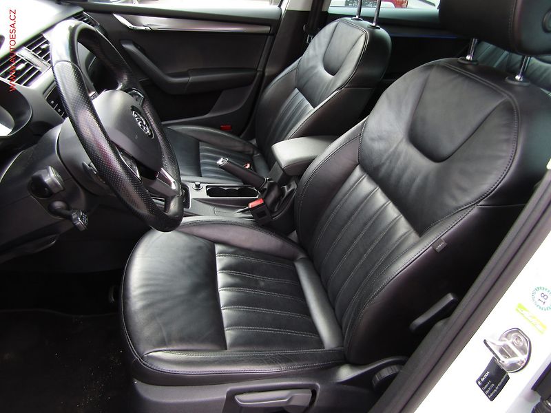 Škoda Octavia (2017) 2.0 TDi, Style, DSG - fotka 9 z 22