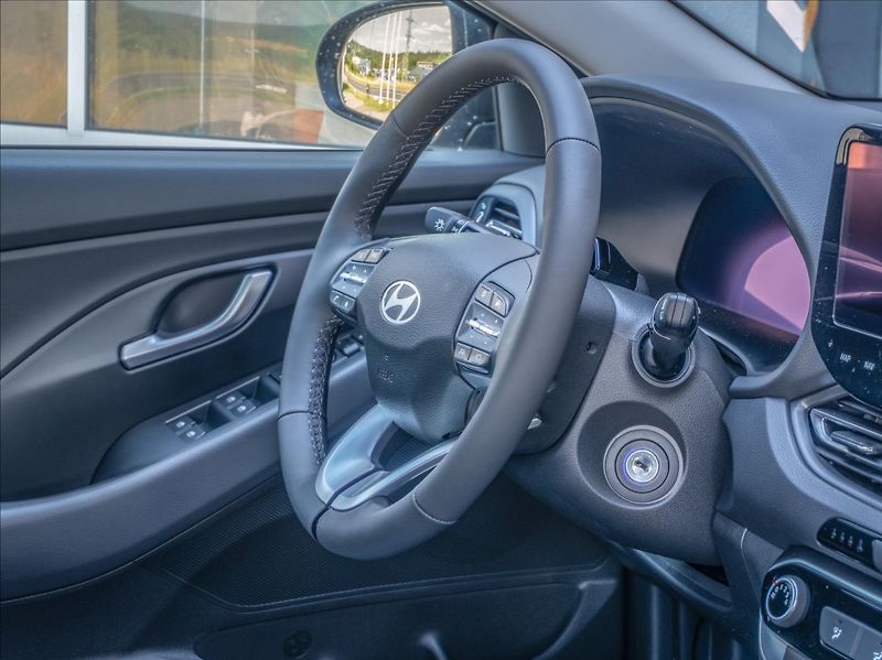 Hyundai i30 (2026) WG 1,0 T-GDI MT COMFORT - fotka 10 z 14