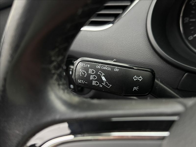 Škoda Octavia 1,4 i 81kW DSG VÝHŘEV DPH ČR - fotka 9 z 27