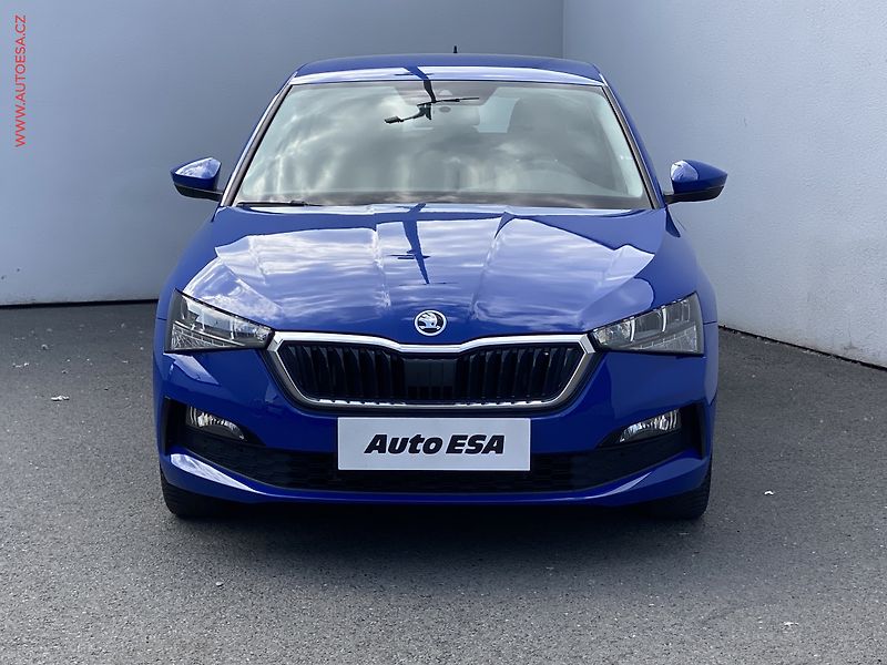 Škoda Scala (2020) 1.0 TSi, ČR, Ambition - fotka 2 z 16