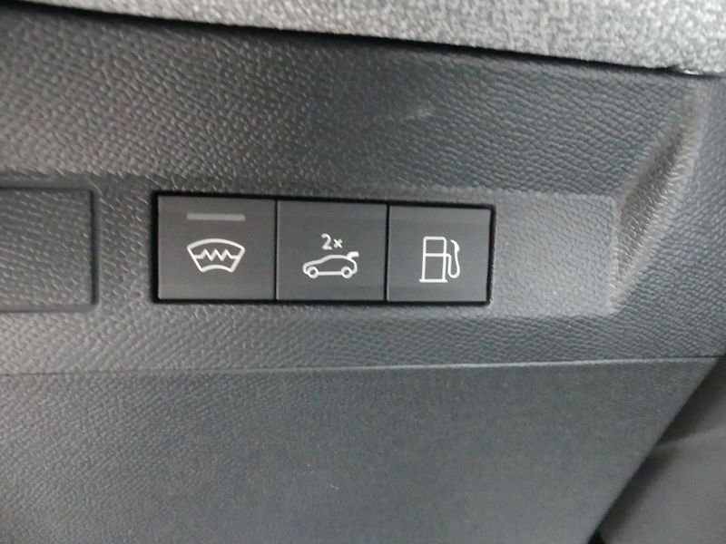 Citroën C5 Aircross (2026) MAX Plug-in Hybrid 195k Aut. - fotka 19 z 24