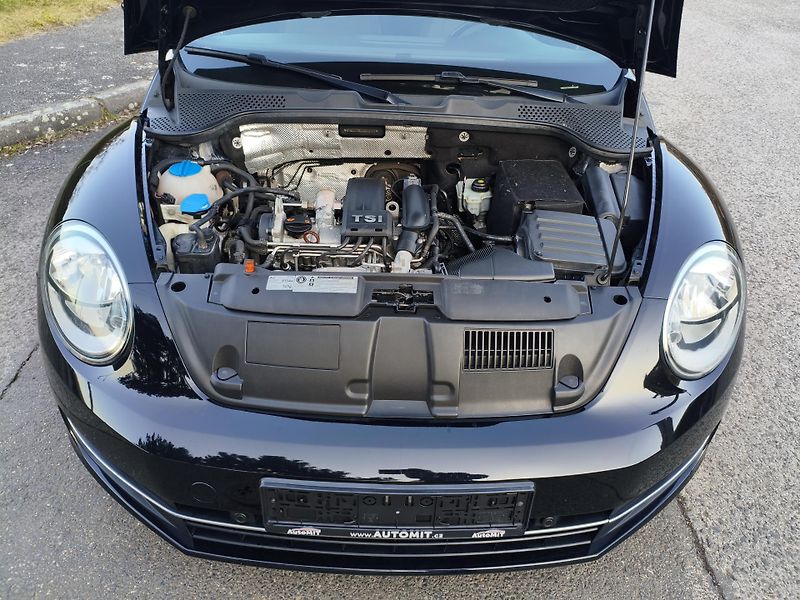 Volkswagen Beetle (2013) 1,2 TSI 77Kw Navi Top stav - fotka 28 z 30