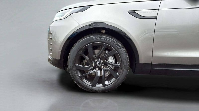 Land Rover Discovery R-Dynamic 3.0l MHEV AWD 8AT (2 - fotka 34 z 46